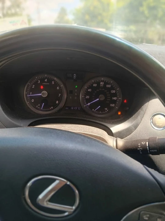 2010 Lexus ES 5th Gen - Image 11 of 11