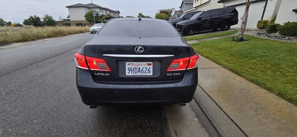 2010 Lexus ES 5th Gen - Image 4 of 7