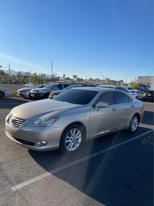 2010 Lexus ES 5th Gen - Image 5 of 5