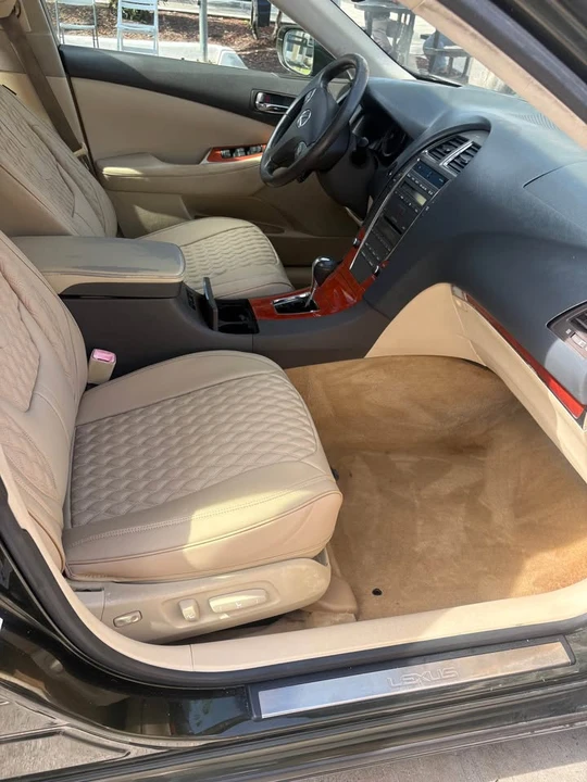 2010 Lexus ES 5th Gen - Image 9 of 14