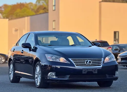 2010 Lexus ES 350 Luxury Sedan