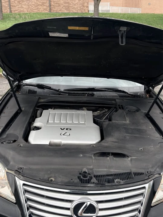 2010 Lexus ES 5th Gen - Image 16 of 17