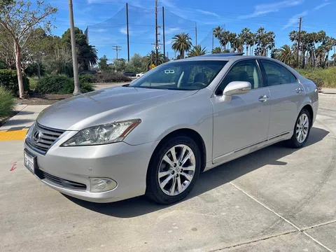 2010 Lexus ES 350 Luxury Sedan