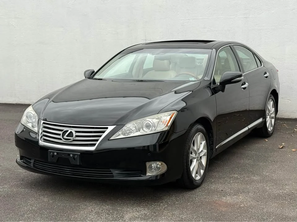2010 Lexus ES 4th Gen - Image 18 of 18