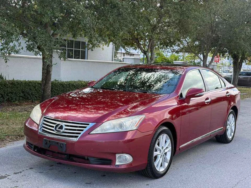 2010 Lexus ES 5th Gen - Image 2 of 16