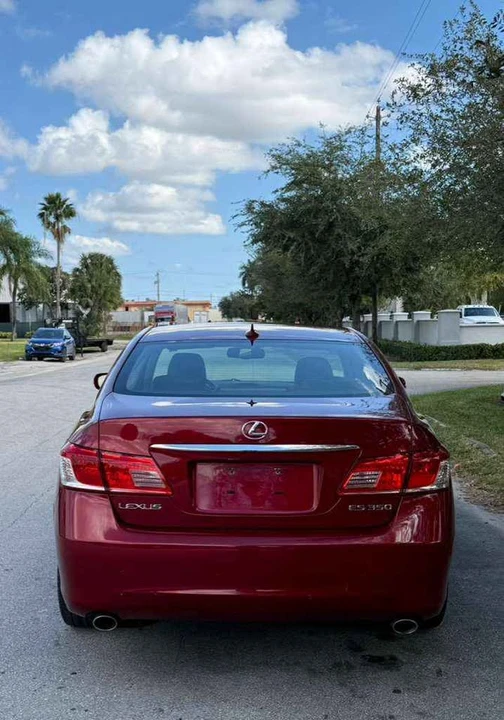 2010 Lexus ES 5th Gen - Image 16 of 16