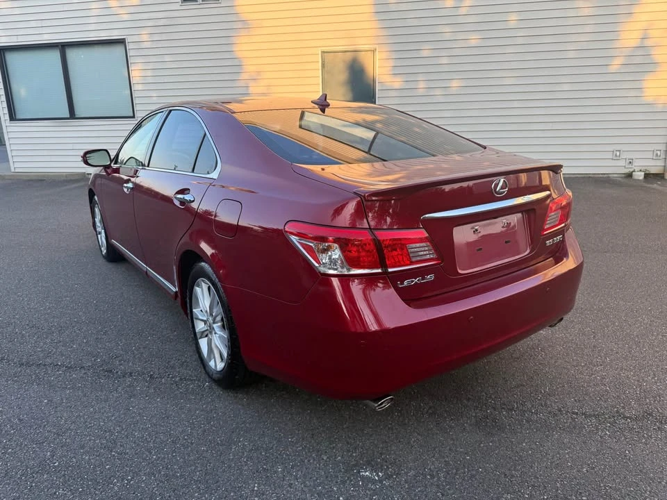 2010 Lexus ES 5th Gen - Image 6 of 14