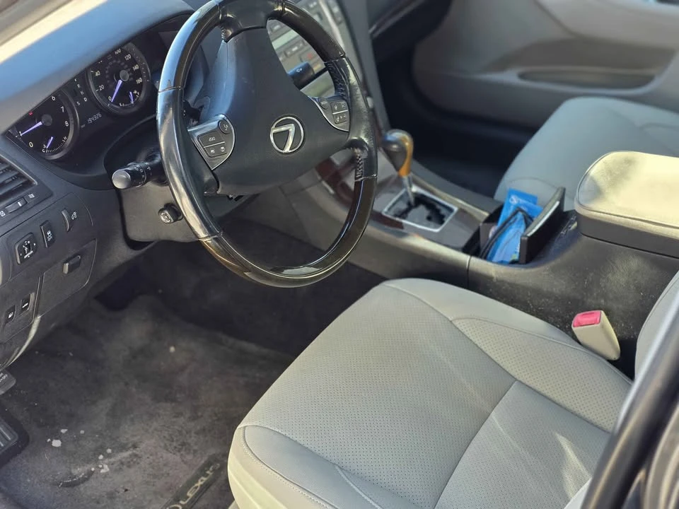 2010 Lexus ES 5th Gen - Image 6 of 8