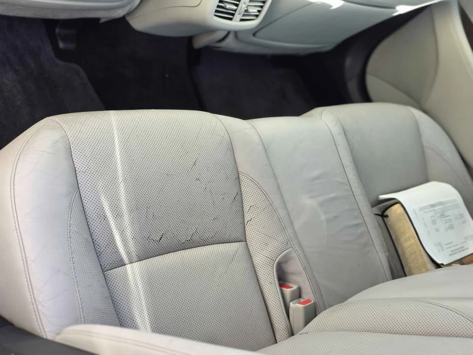 2010 Lexus ES 5th Gen - Image 7 of 8