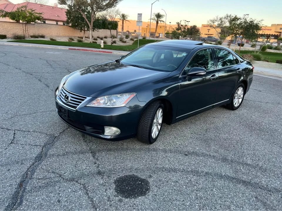 2010 Lexus ES 5th Gen - Image 7 of 20