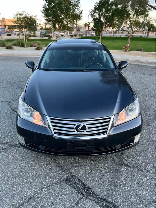 2010 Lexus ES 5th Gen - Image 8 of 20