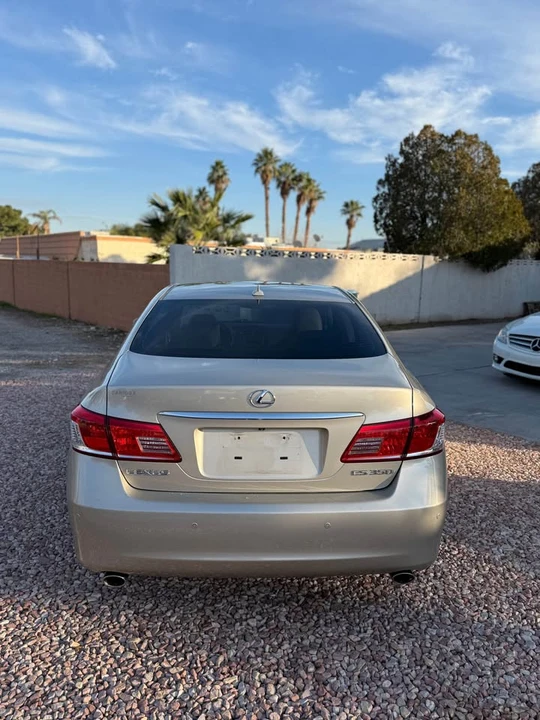 2010 Lexus ES 5th Gen - Image 6 of 12