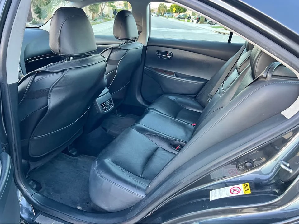 2010 Lexus ES 5th Gen - Image 12 of 20
