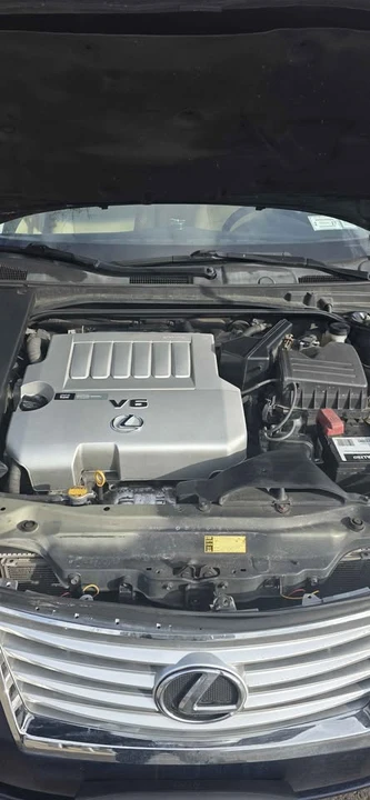 2010 Lexus ES 5th Gen - Image 12 of 12