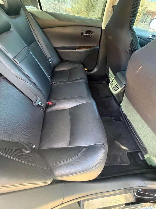 2010 Lexus ES 5th Gen - Image 6 of 10