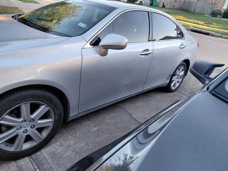 2010 Lexus ES 5th Gen - Image 10 of 12
