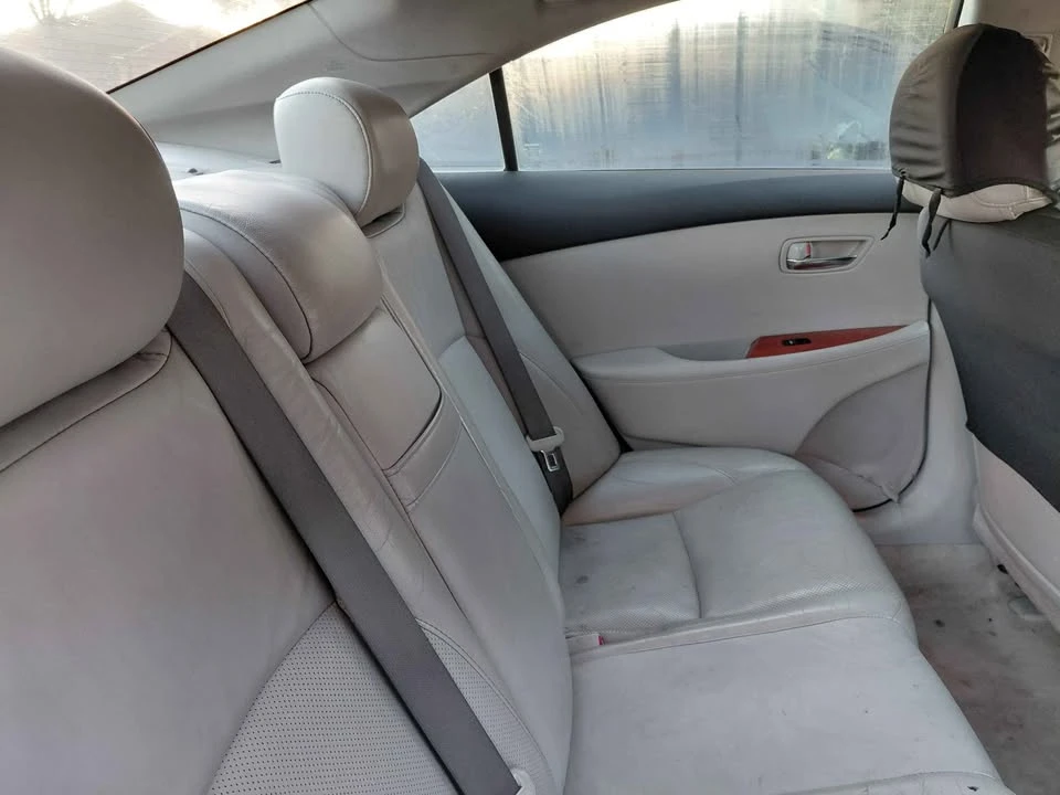 2010 Lexus ES 5th Gen - Image 6 of 12