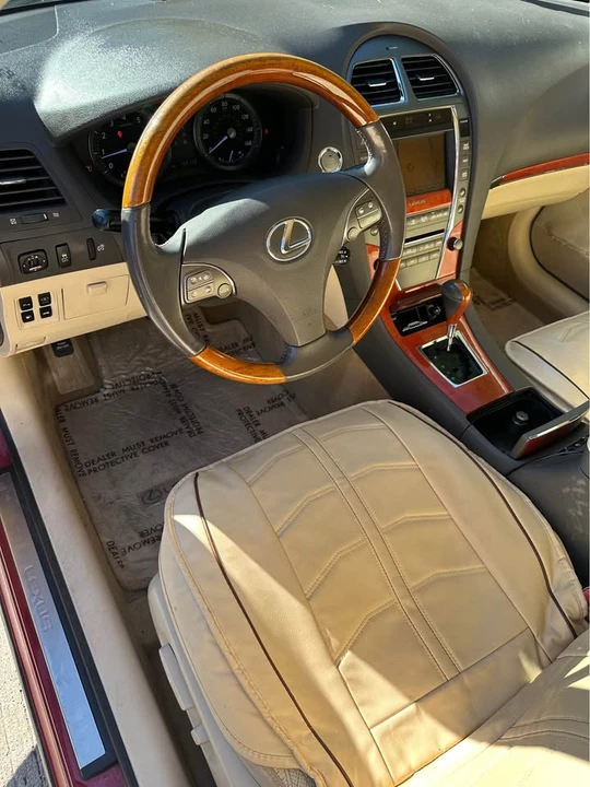 2010 Lexus ES 5th Gen - Image 12 of 14