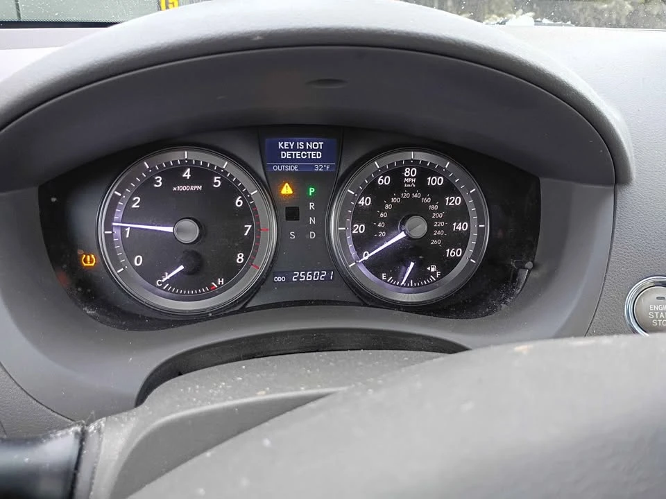 2010 Lexus ES 5th Gen - Image 6 of 7