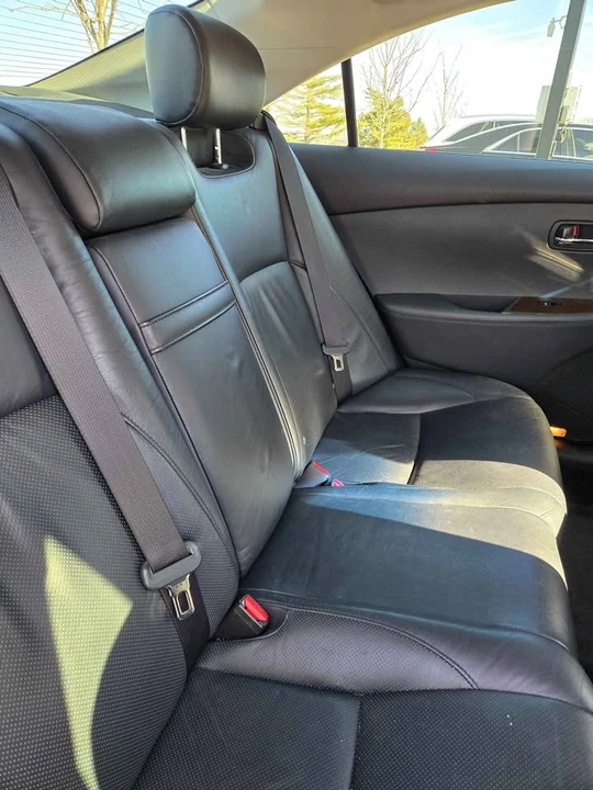 2010 Lexus ES 4th Gen - Image 8 of 8