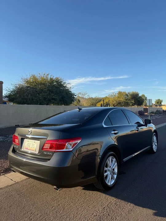 2010 Lexus ES 5th Gen - Image 15 of 20