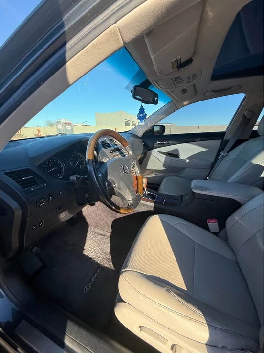 2010 Lexus ES 5th Gen - Image 9 of 20