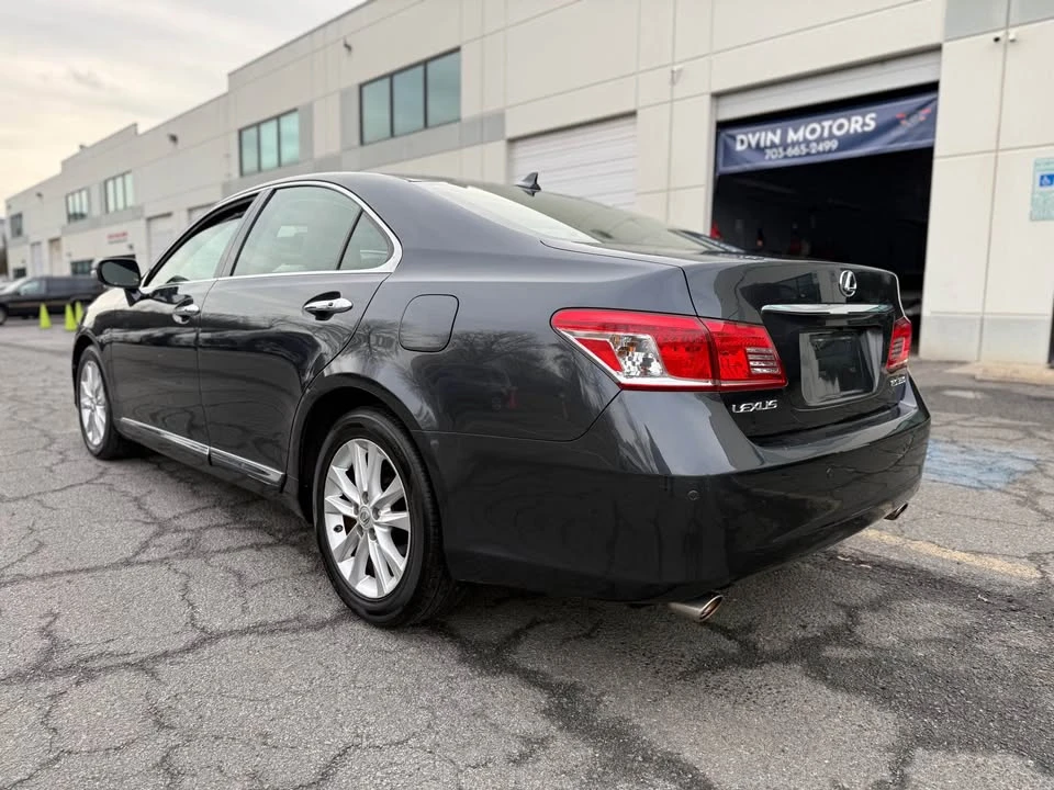 2010 Lexus ES 4th Gen - Image 6 of 20