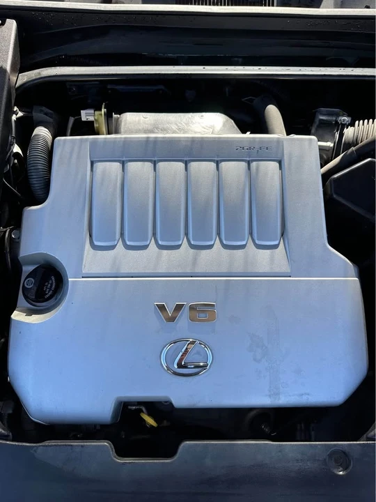 2010 Lexus ES 5th Gen - Image 13 of 16