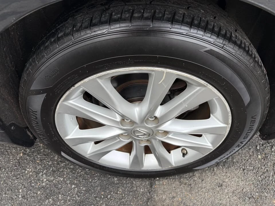 2010 Lexus ES 4th Gen - Image 18 of 20