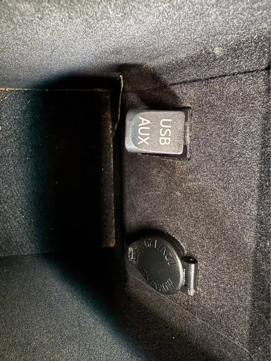 2010 Lexus ES 4th Gen - Image 15 of 20