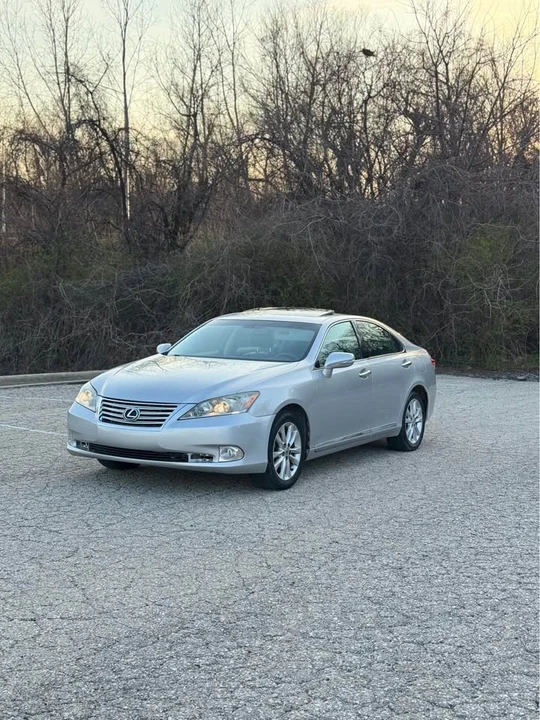 2010 Lexus ES 5th Gen - Image 17 of 17