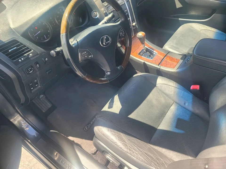 2010 Lexus ES 5th Gen - Image 13 of 17