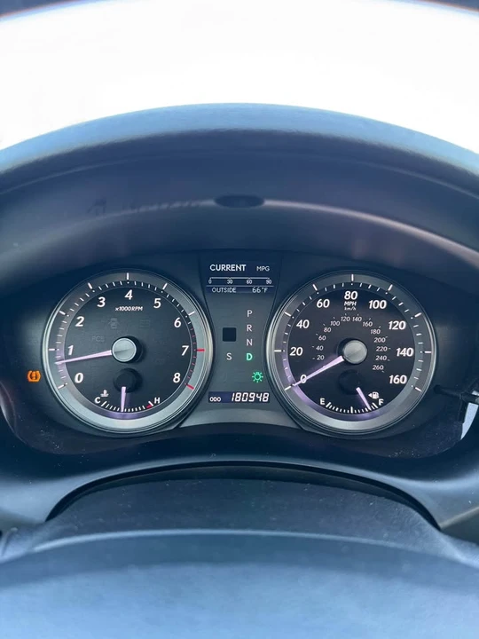 2010 Lexus ES 5th Gen - Image 15 of 17