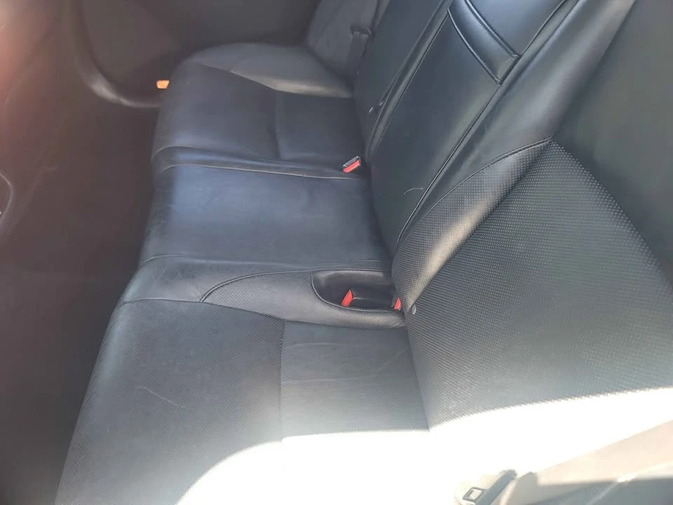 2010 Lexus ES 5th Gen - Image 12 of 17