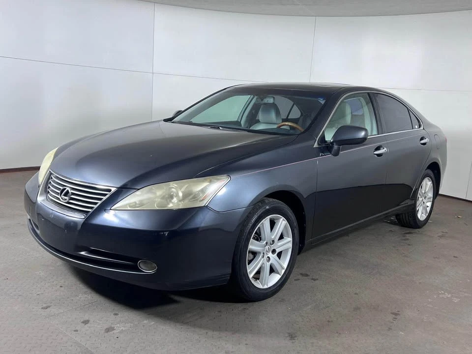 2010 Lexus ES 5th Gen - Image 5 of 20