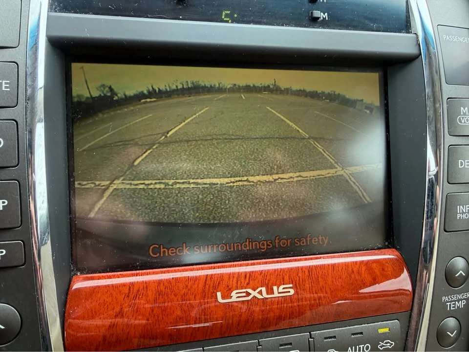 2010 Lexus ES 5th Gen - Image 20 of 20