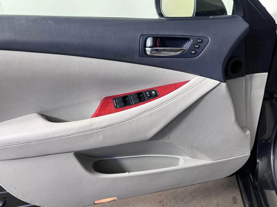 2010 Lexus ES 5th Gen - Image 18 of 20