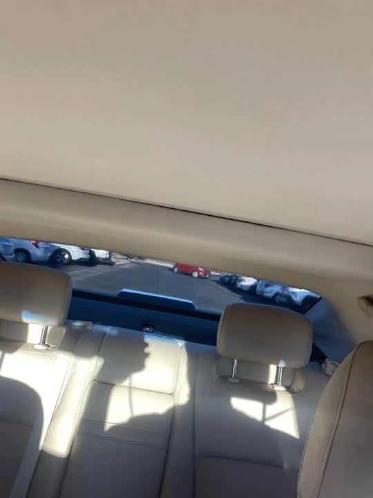 2010 Lexus ES 5th Gen - Image 5 of 5
