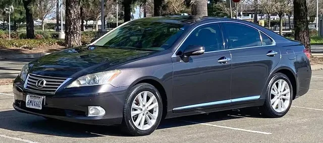 2010 Lexus ES 350 Sedan