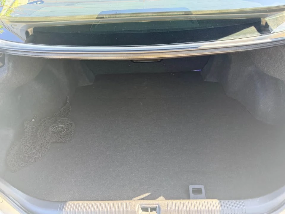 2010 Lexus ES 5th Gen - Image 6 of 15