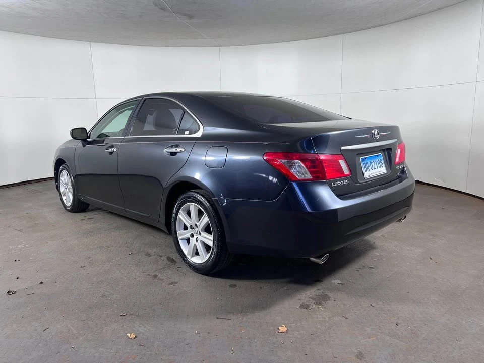 2010 Lexus ES 5th Gen - Image 6 of 20