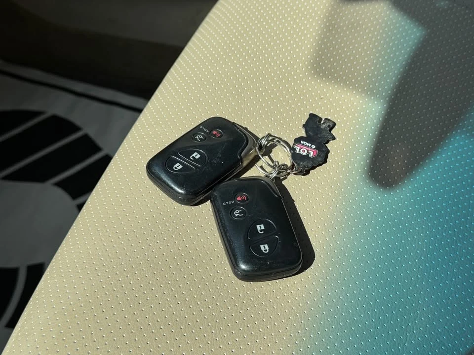 2010 Lexus ES 5th Gen - Image 13 of 13