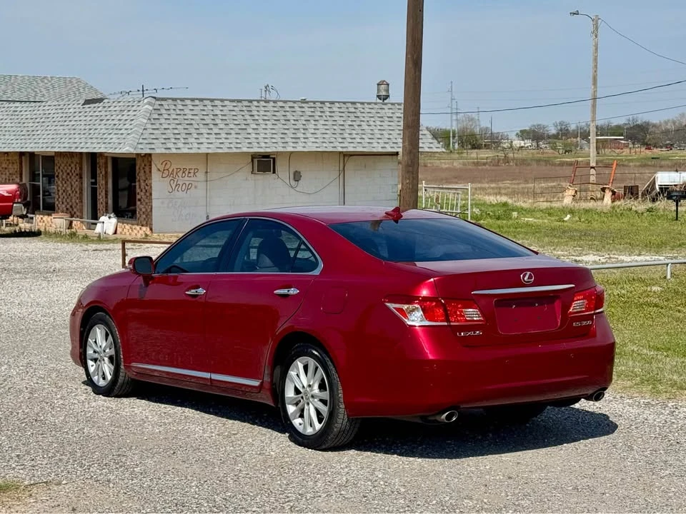 2010 Lexus ES 5th Gen - Image 7 of 13
