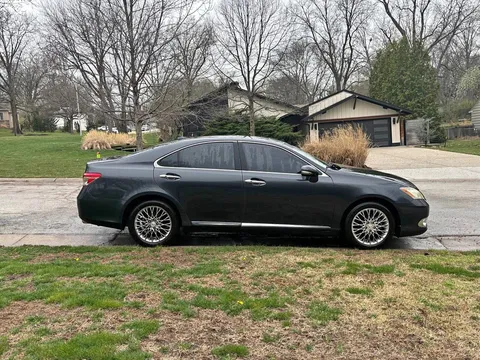 2010 Lexus ES 350 Sedan