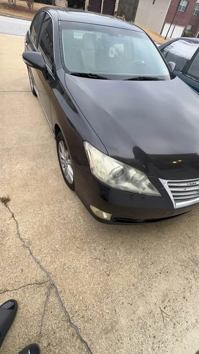 2010 Lexus ES 5th Gen - Image 2 of 8