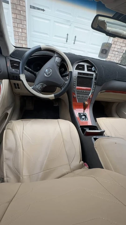 2010 Lexus ES 5th Gen - Image 7 of 8