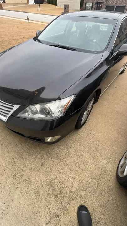 2010 Lexus ES 5th Gen - Image 3 of 8