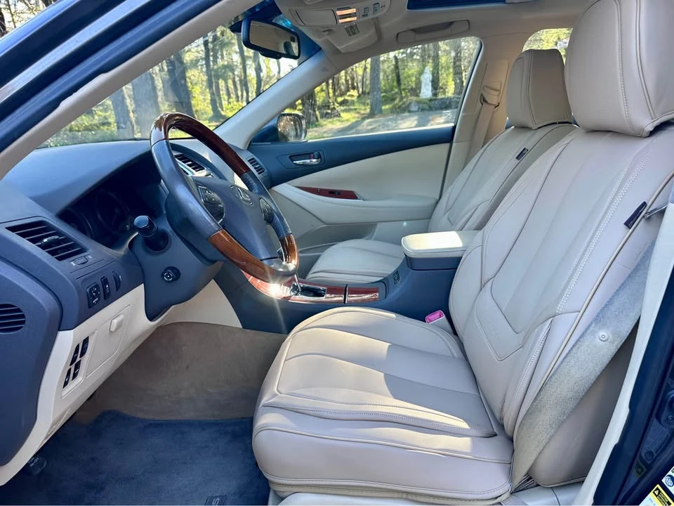 2010 Lexus ES 5th Gen - Image 6 of 20