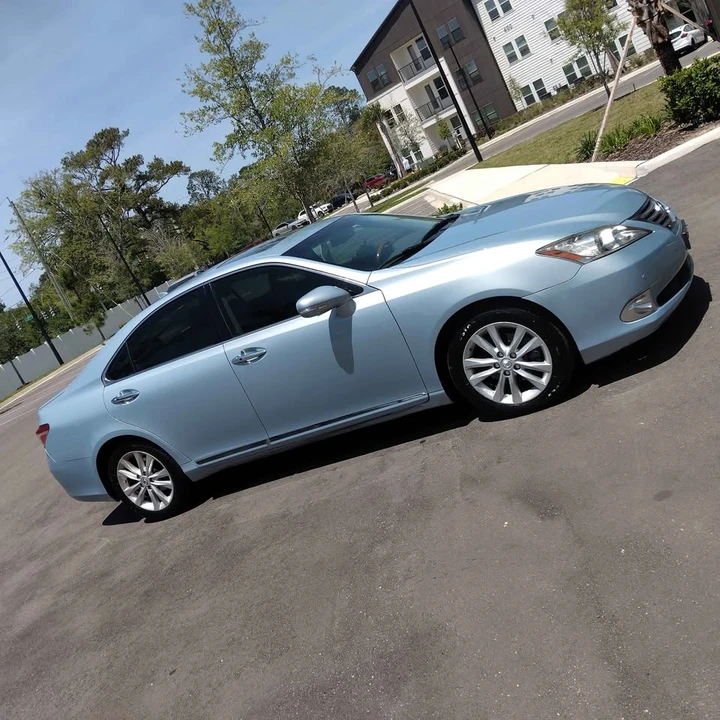 2010 Lexus ES 5th Gen - Image 6 of 20