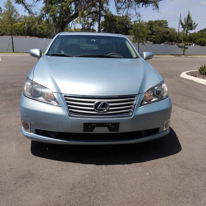 2010 Lexus ES 5th Gen - Image 5 of 20